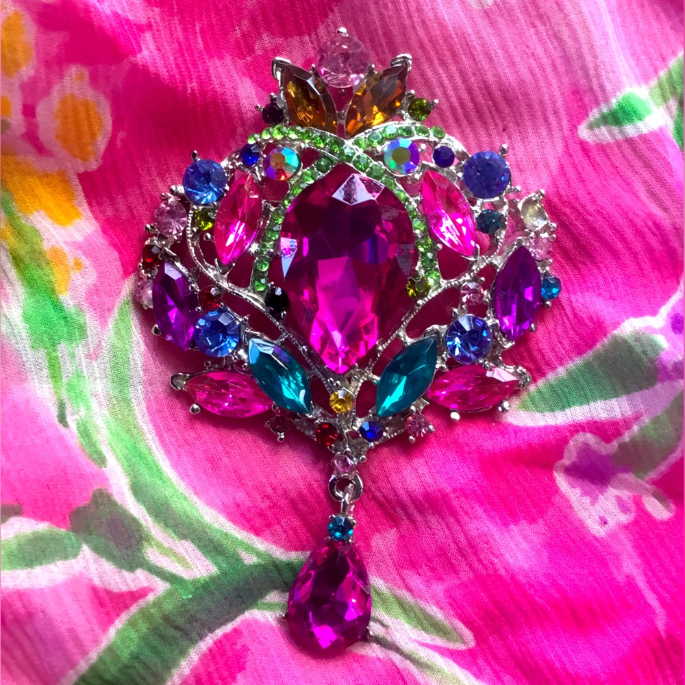 💖See New Listing💖   💙💜 Blue Purple Pink Rhinestone Brooch Pin   🌸NEW 🌸  💜 - Picture 2 of 16